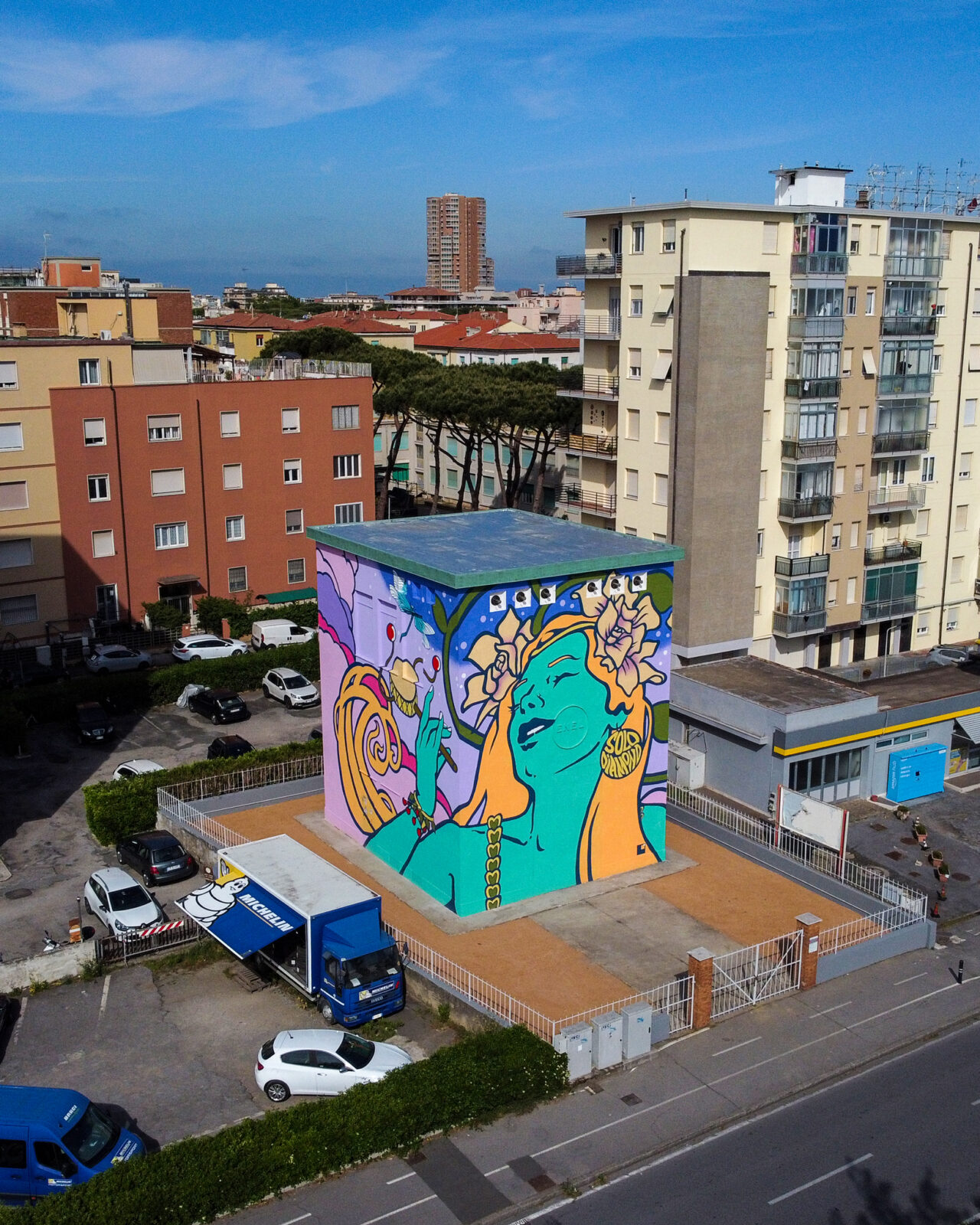 murale-sirvana-solo-e-diamond-uovo-alla-pop-galleria-street-art-livorno-castagnetobanca